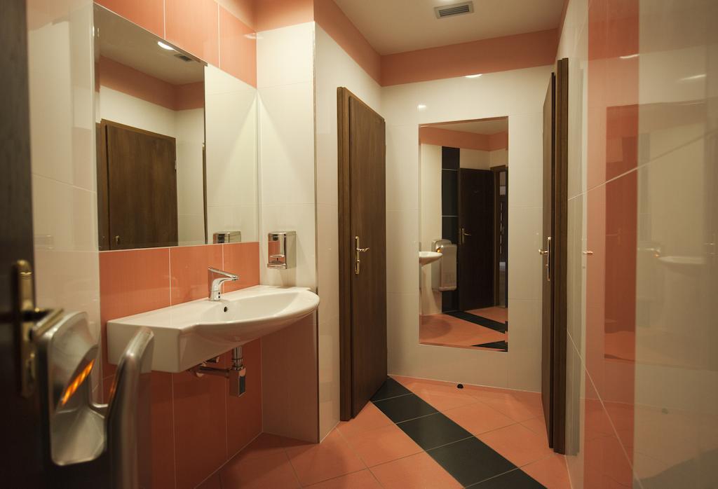 Hotel Hajcman Žďár nad Sázavou Esterno foto