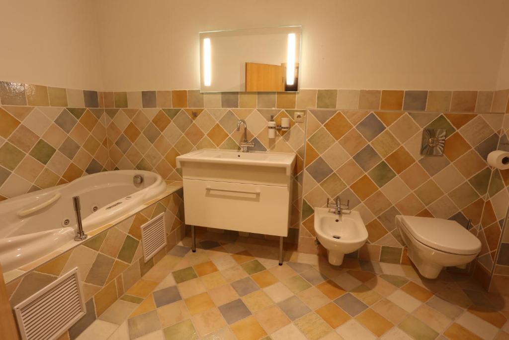 Hotel Hajcman Žďár nad Sázavou Esterno foto